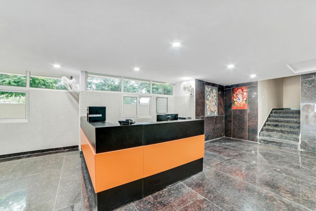 Vaccinated Staff- Oyo Flagship 60526 Five Star Grand Shamshabad Exteriér fotografie