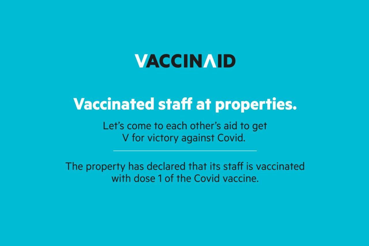 Vaccinated Staff- Oyo Flagship 60526 Five Star Grand Shamshabad Exteriér fotografie